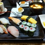 にぎり長次郎 - 料理写真:ランチセット「竹」赤だしバージョン1380円