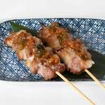 鍛冶屋 文蔵 - 豚バラ青唐辛子味噌串