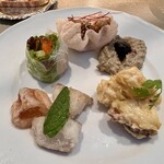 Mon an - エスニックタパス盛り合わせ