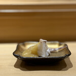 鮨なか乃 - アオリイカのゲソ からしみそと共に