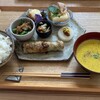 蓼科食堂 やまのいき あめのこえ