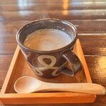 shichiri食堂 - ほうじ茶ミルクティー