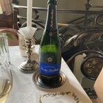 マダム・トキ - 