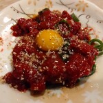 和風もつ料理 あらた - チレ刺身　臭みなし、美味い