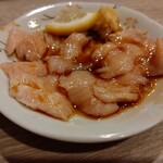 和風もつ料理 あらた - ミノ湯引き　かなり美味い