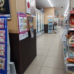 ミニストップ 練馬富士見台2丁目店 - 通路が広いのはいいですね