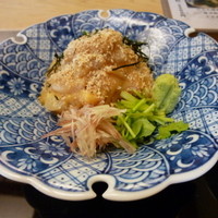 赤坂 ひかわ - 胡麻味噌仕立ての鯛茶の具。