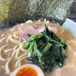 横浜家系ラーメン みさきや - 料理写真: