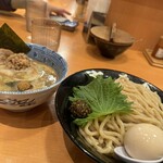 六厘舎 東京駅東京ラーメンストリート - 