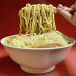 ラーメン二郎 - 麺リフト