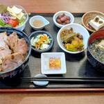 油源 - HIMITSU豚チャーシュー丼セット￥1850