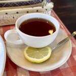 花・ふらんす食堂やまもと - 定食のドリンク（紅茶）