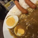 CoCo壱番屋 - 料理写真:チキン煮込みカレー400g +ソーセージ・ゆで卵トッピング(UP)