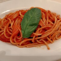 ナプレ 横浜高島屋店 - シンプルなナポリ風トマトソースのスパゲッティ