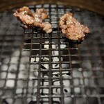 和牛とタン 焼肉 とみ - 