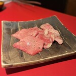 和牛とタン 焼肉 とみ - 