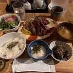 農絆卓恵 炭焼き料理とお酒 - 