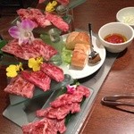 Ittetsu Grazie - グラーチェック盛り合わせ。三角バラと焼肉用パンの相性が抜群でした。