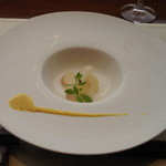 ランチ￥２６５０のコース　一口前菜　（２０１４．１２．４）