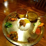 ネパールステーション - タカリセット