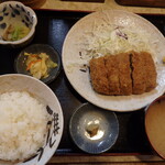 柳ばし - メンチカツ定食