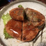 炭火焼きと創作酒肴 粋 - 牛タンコロッケ