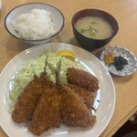 弥次喜多 - アジコロ定食　アジフライ2枚　カニコロッケ2個