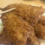 弥次喜多 - 揚げてサックサク　このアジフライが食べたくて訪問してます