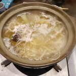 やっちろ - 煮立った　　うどんが踊ってる