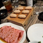 焼肉 ジャンボ - 