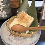 おいしい酒と料理 なかよし - ざる豆腐