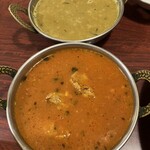 プルジャ ダイニング - ダルカレーとチキンカレー、間違いない美味さ！