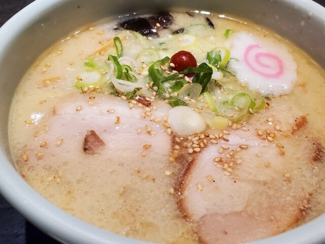らーめん山頭火 旭川本店 （さんとうか） - 旭川/ラーメン | 食べログ