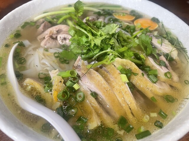Quan Pho 18