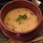 鶴に橘 - まぐろ酒盗の茶碗蒸し