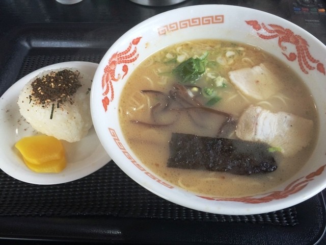 熊本ラーメン らしん 八景水谷 ラーメン 食べログ