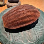 SÉN - 40分かけて焼き上げた大きい大きいマドレーヌ