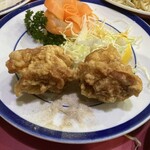 横浜飯店 - 鶏の唐揚げ、めちゃドデカい。