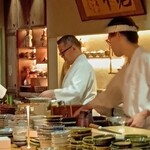 六本木 大皿焼肉 老中 - 小山智宏大将