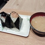 おにぎり こんが - みそ汁セット