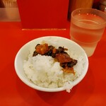 横浜家系ラーメン 裏大輝家 - 税込み100円食べ放題ライス