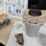 ベーカリー 栞 - 