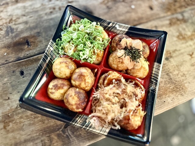 TAKOTAKO KING Honten no chotto nishi ten - Shinsaibashi/Takoyaki