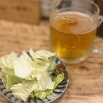 焼鳥 八功堂 - とりあえずビールと突き出し