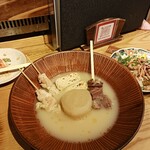 鶏と魚と炭火焼き 燈 - 