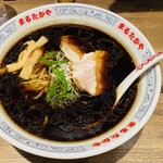 まるたかや - 料理写真:「ブラックラーメン」1,050円税込み♫