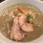 麺商人 - 極にぼとんこつ730円