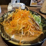ハルピン味噌らーめん 大蔵 - 料理写真:辛ネギタレ味噌ラーメン上から\(//∇//)\