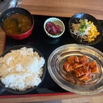 焼肉のかるび庵 - 料理写真:黒毛和牛牛すじとろ網焼きランチ