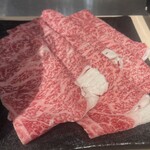 WAGYU SUKIYAKI 極 六本木 - 熊本県の「天草黒牛」というA5の和牛300ｇ